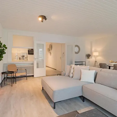 Flat Henri * De Panne