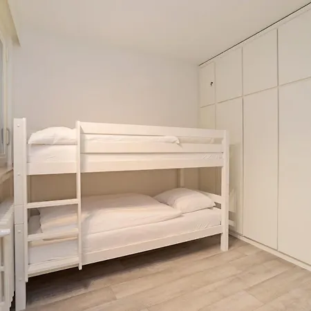 Flat Henri Apartmán