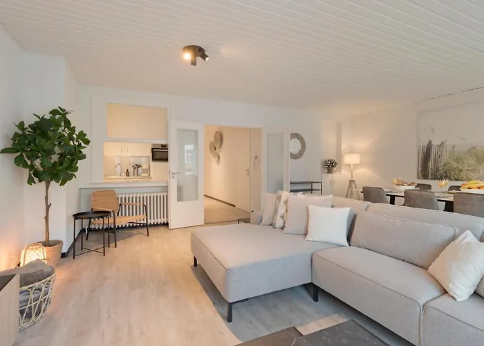 Flat Henri * De Panne